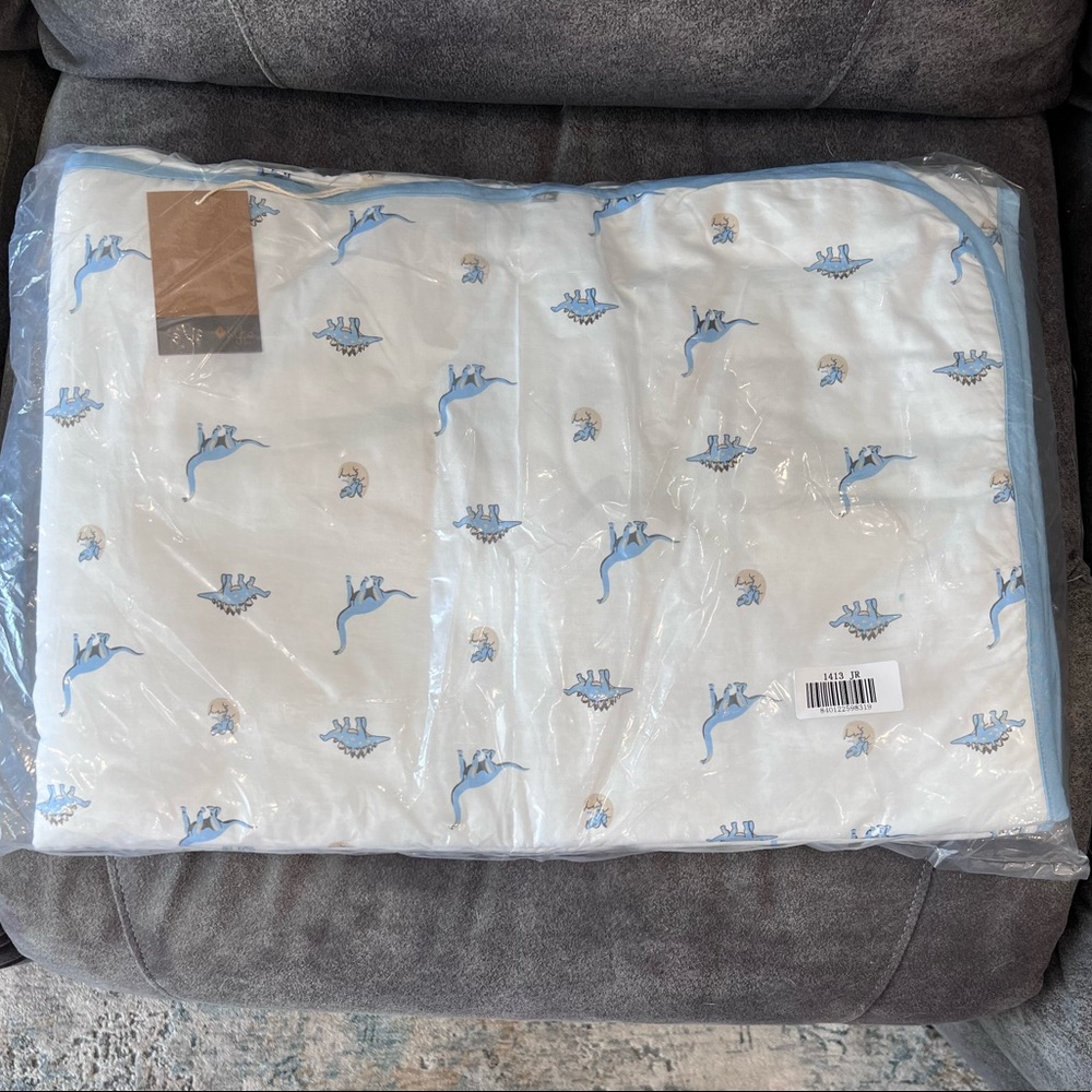 Kyte Baby Jurassic Toddler blanket